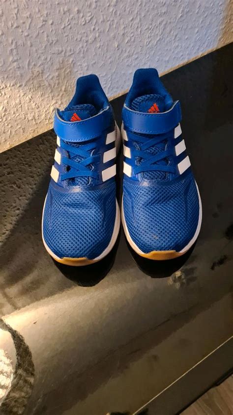 Adidas, Gebrauchte Kinderschuhe kaufen 